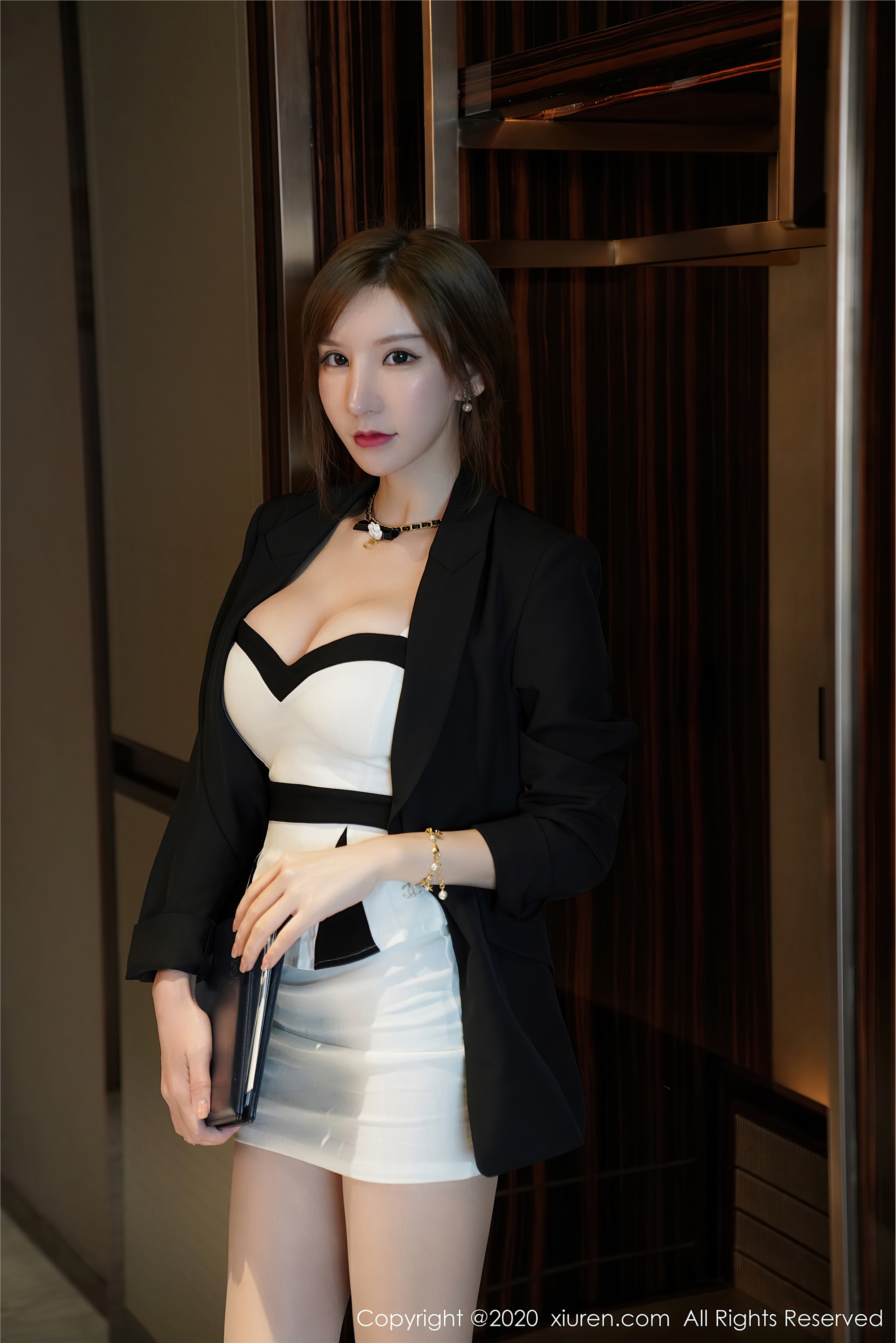 XiuRen秀人网 2020.12.11 No.2885 周于希Sandy